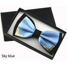 Load image into Gallery viewer, White Men Elegant Polyester Butterfly Bowtie Metal Corners Wedding Bowtie Party Bow Ties