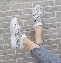 Load image into Gallery viewer, White Womens Crystal Sneakers Spring Autumn Casual Zipper Flat Shoes Non-slip Breathable Outdoor Espadrilles Breathable Mesh Simple Design Slip-On Shoes Women Mesh Casual Espadrilles
