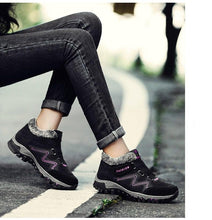 Load image into Gallery viewer, Winter Elegant Unisex Boots With Fur Warm Leather Snow Boots Winter Work Casual Shoes High Top Rubber Ankle Boots Leather Platform Fashion Luxury Boots Non-Slip Hiking Boots