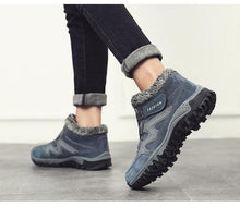 Load image into Gallery viewer, Winter Elegant Unisex Boots With Fur Warm Leather Snow Boots Winter Work Casual Shoes High Top Rubber Ankle Boots Leather Platform Fashion Luxury Boots Non-Slip Hiking Boots