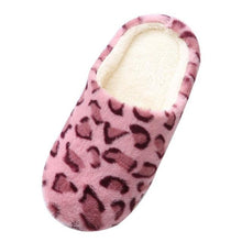 Load image into Gallery viewer, Winter Home Slippers Women Cotton Shoes Soft Plush Indoor Slippers Shoes For Women Men Couple Warm Fur Slippers Cute Comfy Fuzzy Knitted Memory Foam Slip On House Slippers