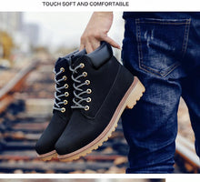 Load image into Gallery viewer, Winter Luxury Shoes Mens Flat Heel Boots Fashion Warm Ankle Boots Outdoor Warm Non Slip Fur Lined Ankle Boots Leather Winter Walking Shoes For Mens