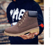 Load image into Gallery viewer, Winter Luxury Shoes Mens Flat Heel Boots Fashion Warm Ankle Boots Outdoor Warm Non Slip Fur Lined Ankle Boots Leather Winter Walking Shoes For Mens