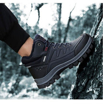 Load image into Gallery viewer, Winter Mens Boots Plush Warm Snow Boots Waterproof Outdoor Short Boots Leather Ankle Hiking Boots Mens Waterproof Outdoor Snow Boots Winter Cold Weather Shoes