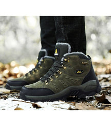 Load image into Gallery viewer, Winter Plush Warm Men's Boots Comfortable Non-slip Hiking Walking Boots Men's Outdoor Hunting Sports Snow Boots Waterproof Lightweight Warm Ankle Booties Comfortable Casual Hiking Boots