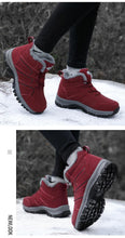 Load image into Gallery viewer, Winter Womens Mens Boots Plush Leather Waterproof Climbing Hunting Shoes Unisex Lace-up Outdoor Warm Hiking Boot Warm Ankle Cushionable Non-Slip Fashion Booties For Outdoor Walking