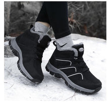 Load image into Gallery viewer, Winter Womens Mens Boots Plush Leather Waterproof Climbing Hunting Shoes Unisex Lace-up Outdoor Warm Hiking Boot Warm Ankle Cushionable Non-Slip Fashion Booties For Outdoor Walking