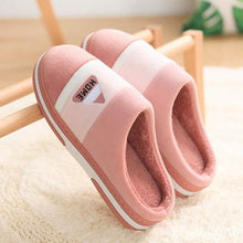 Load image into Gallery viewer, Woman Bedroom Winter Slippers Warm Home Slippers Women Shoes Indoor House Slippers Comfy House Shoes Slip On Memory Foam Bedroom Slippers Indoor Home Shoes
