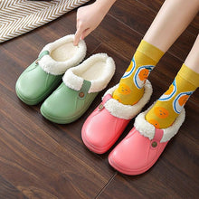 Load image into Gallery viewer, Women Autumn Winter New Warm Slippers Plush Waterproof Warm Slippers Clogs Couples Home Slipper Indoor Floor Shoes Waterproof Slippers Women Men Fur Lined Clogs Winter Garden Shoes