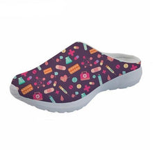 Load image into Gallery viewer, Women Beach Home Slippers Fashion Nurse Shoes Medical Doctor Sandals Summer Mesh Flats Sandals Lightweight Garden Clogs Quick-Drying Non-Slip Nurse Shoes For Women Home House Waterproof Slippers