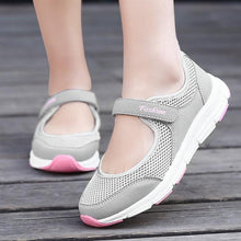 Load image into Gallery viewer, Women Flat Casual Fashion Breathable Mesh Tenis Shoes Women Summer Flat Soft Fashion Lightweight Slip-On Super Light Women Shoes