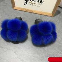 Load image into Gallery viewer, Women Fox Fur Slides Home Beautiful Flat Sandals Female Cute Fluffy House Woman Fur Fluffy Slippers Furry Slides Summer Sandals Open Toe Indoor Outdoor Comfortable Slides Sandals