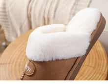 Load image into Gallery viewer, Women Fur Slippers Winter Warm Shoes Suede Plush House Indoor Outdoor Men Couples Cotton Cozy Comfy Faux Fur Slip-On Women House Shoes Memory Foam Suede Fluffy Comfort Plush Anti-Slip Slippers