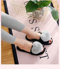 Load image into Gallery viewer, Women Indoor Warm Home Slippers Bedroom Cute Heart Pattern Non-slip Soft Comfort Plush House Heart Slippers Women Cute Fluffy Soft Sole Plush For House Indoor Outdoor Memory Foam Open Toe Slippers