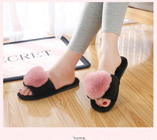 Load image into Gallery viewer, Women Indoor Warm Home Slippers Bedroom Cute Heart Pattern Non-slip Soft Comfort Plush House Heart Slippers Women Cute Fluffy Soft Sole Plush For House Indoor Outdoor Memory Foam Open Toe Slippers