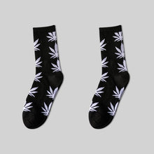 Load image into Gallery viewer, Women Korea Funny Socks Long Socks Black Cool Socks Harajuku GD Hip Hop Cotton Skateboard Socks Men New Trend Daisy Socks Men