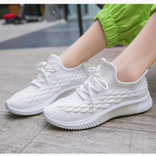 Load image into Gallery viewer, Women Running Sneakers Shoes Vulcanized Women's Casual Flats Elegant Soft Walking Shoes Breathable Non Slip Tennis Athletic Shoe For Casual Gym And Work
