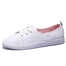 Load image into Gallery viewer, Women's Genuine Leather Sneakers Casual Fashionable Sports Shoes Vulcanized Woman Summer Flat Shoe Leather Women Lace Up Casual Shoes White Fashion Sneakers