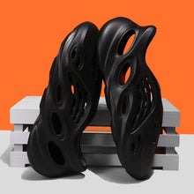 Load image into Gallery viewer, Women's Sandals Summer Hole Shoes Rubber Clogs Unisex Garden Shoes Beach Flat Sandals Water Sneaker Shoes For Walking Pool Yard Garden Breathable Unisex Shoes