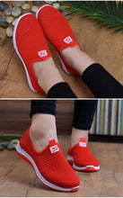 Load image into Gallery viewer, Women's Sneakers Espadrrilles Breathable Mesh Summer Shoes For Women Walking Solid Non Slip Casual Shoes Girls Tennis Slip On Sneakers Lightweight Comfortable Mesh Casual Sneakers