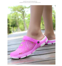 Load image into Gallery viewer, Women Sandals Summer Slippers New Women Outdoor Beach Casual Shoes Water Clogs Shoes Comfortable Slip-on Summer Beach Sandals For Women