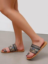 Load image into Gallery viewer, Women Summer Style Beautiful Flat Slippers Casual Comfortable Beach Women Sandals Strappy Flat Open Toe Ring Sandals Wide Comfortable Leather Shiny Sandals