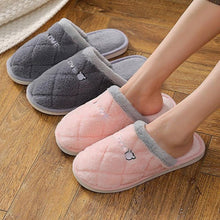 Load image into Gallery viewer, Women Winter Warm Fur Slippers Mens House Shoes Comfort Flat Heel Home Indoor Bedroom Warm Soft Cozy Fleece Lining House Slippers Memory Foam Slippers Winter Bedroom Shoes