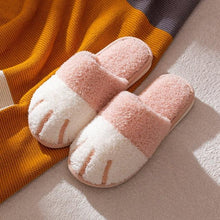 Load image into Gallery viewer, Women Winter Warm Slippers Indoor Bedroom House Flat Floor Plush Shoes Non Slip Fluffy Slippers Cute Cat Fur Slippers Slip on Memory Foam House Outdoor Indoor Warm Fuzzy Plush Fleece Lining Bedroom Comfy Home Living Room Shoes