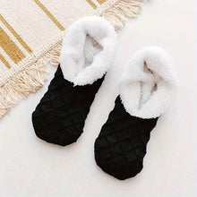 Load image into Gallery viewer, Women's Autumn Winter Plush Lined Indoor Low Cut Socks