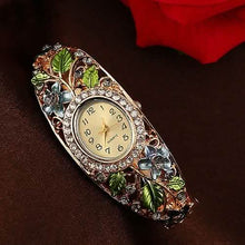 Load image into Gallery viewer, Women's Crystal Bracelet Wrist Watch