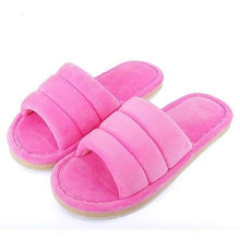 Load image into Gallery viewer, Womens Fur Slippers Winter Shoes Home Slippers Plush Women Indoor Warm Fluffy Cotton Shoes Women's Fuzzy House Memory Foam Slippers Furry Faux Fur Lined Bedroom Shoes
