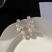 Load image into Gallery viewer, Women's Pearl Alloy Stud Earrings