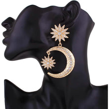 Load image into Gallery viewer, Women's Rhinestone Punk Earrings