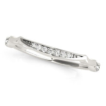 Load image into Gallery viewer, 14k White Gold Unique Graduated Style Diamond Wedding Band (1/10 cttw)
