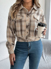 Load image into Gallery viewer, Classic Plaid Button Up Long Sleeve Jacket Women Cozy Trendy Everyday Wear Simple Jacket

