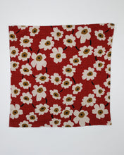 Load image into Gallery viewer, Essential Summer Scarf
