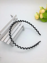 Load image into Gallery viewer, 1 pc Fashion Wave Men's Women Unisex Black Wavy Hair Head Hoop Band Sport Headband Hairband Gorgeous Hair Accessories For Men And Women
