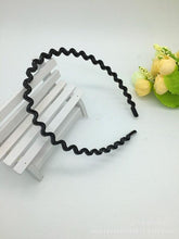 Load image into Gallery viewer, 1 pc Fashion Wave Men's Women Unisex Black Wavy Hair Head Hoop Band Sport Headband Hairband Gorgeous Hair Accessories For Men And Women
