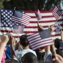 Load image into Gallery viewer, 100-Pack: USA 4x6 in Wooden Stick Flag
