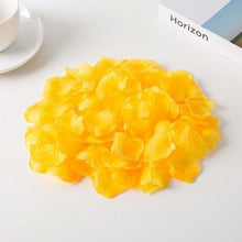 Load image into Gallery viewer, 1000PCs Fake Separated Deodorized Rose Petals Party Decorations Artificial Flowers Romantic Wedding Marriage Accessories For Valentine Gifts
