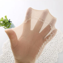 Load image into Gallery viewer, 10Pairs High Quality Women Socks Velvet Silk Spring Summer Socks Breathable Soft Cotton Bottom Wicking Slip-resistant Short Socks For Women
