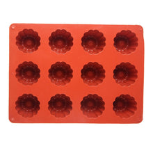 Load image into Gallery viewer, 12 Cavity Silicone Mold Cake Mold Muffin Cupcake Baking Tray Dessert Pastry Cake Decorating Tools Nonstick Cannel Mold Baking Cake Pan For Bread Muffin Cake Baking Pan Kitchen Baking Molds
