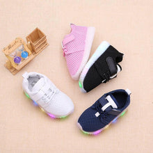 Load image into Gallery viewer, Summer Children LED Lights Shoes Comfortable Flashing Unisex Casual Shoe Perfect Gift
