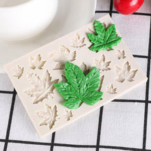 Load image into Gallery viewer, 1/2/3Pcs 3D Silicone Baking Mold Butterfly Leaf Mould Chocolate Fondant Cake Decorating Tool Temperature Resistance 3D Leaf Shaped Silicone Mold Fondant Mold Cupcake Cake Decoration
