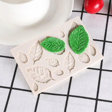 Load image into Gallery viewer, 1/2/3Pcs 3D Silicone Baking Mold Butterfly Leaf Mould Chocolate Fondant Cake Decorating Tool Temperature Resistance 3D Leaf Shaped Silicone Mold Fondant Mold Cupcake Cake Decoration
