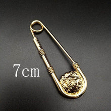 Load image into Gallery viewer, 1pc Alloy Double Lion Head Brooch Pin Fashion Safety Pins Women Waist Closing Men Suit Jacket Decoration Jewelry Retro Double Head Safety Pin Temperament Coat Pin
