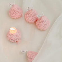 Load image into Gallery viewer, 1PC/4PCS Strawberry Decorative Aromatic Candles Strawberry Shaped Scented Candle Mini Soy Wax Candle Small Scented Candle Wax Decorative Candle for Bedroom Bathroom Decoration Parties Soy Wax Scented Candle For Birthday Wedding Candle
