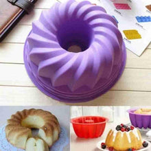 Load image into Gallery viewer, 1pcs Big Round Swirl Shape Silicone Butter Cake Mould Kitchen Baking Form Tools For Cake Bakery Baking Dish Bakeware Mold Silicone Fluted Pan Cake Nonstick Jelly Molds Tube For Baking 7*5*3cm
