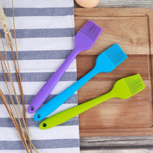 Load image into Gallery viewer, 1PCS Silicone BBQ Oil Brush Basting Brush Cake Bread Butter Baking Brushes Kitchen Cooking Barbecue Accessories BBQ Tools BBQ Silicone Heat Resistant Brushes Basting Brushes Pastry Brushes Grill Barbecue Brush Oil Butter Sauce Brush for BBQ
