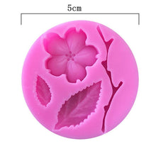 Load image into Gallery viewer, 1pcs Silicone Flower Mold Peach Blossom Shape Mold Fondant Patisserie Candy Bar Mould Cake Mold Decoration Kitchen Baking Accessories Peach Blossom Shape Fondant Molds Silicone Baking Mold
